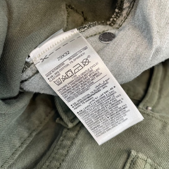 Old Navy Straight Built-in Flex Green Denim Pants Men’s Size 29x32 – New Tag - Picture 3 of 13